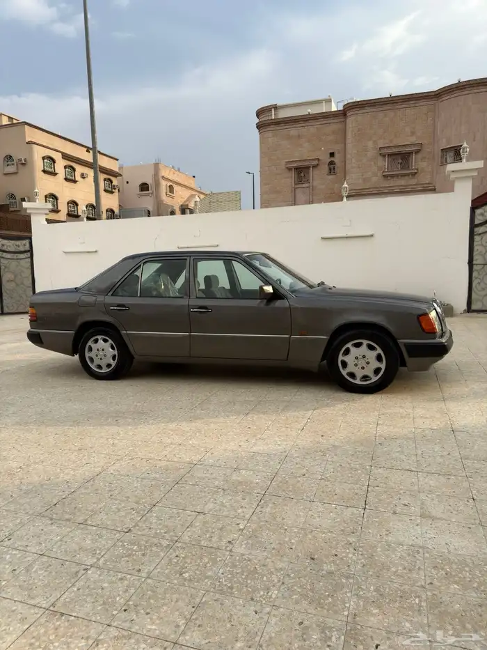 مرسيدس E300 (مخزن ) ممشى 31 م1992 w124 فرخ الشبح 6