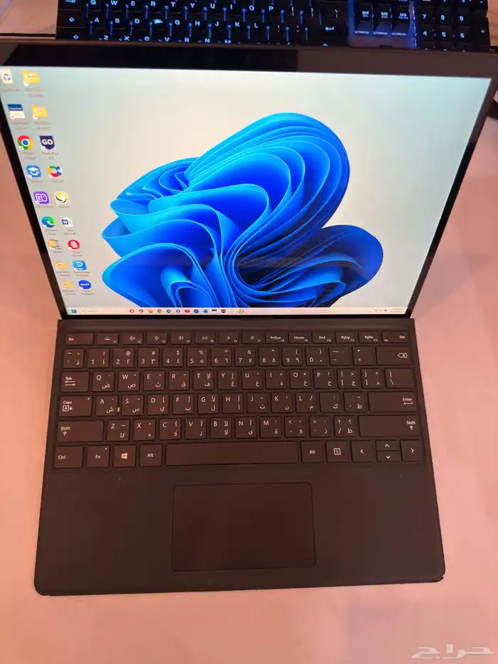 Microsoft surface X  256  LTE 6