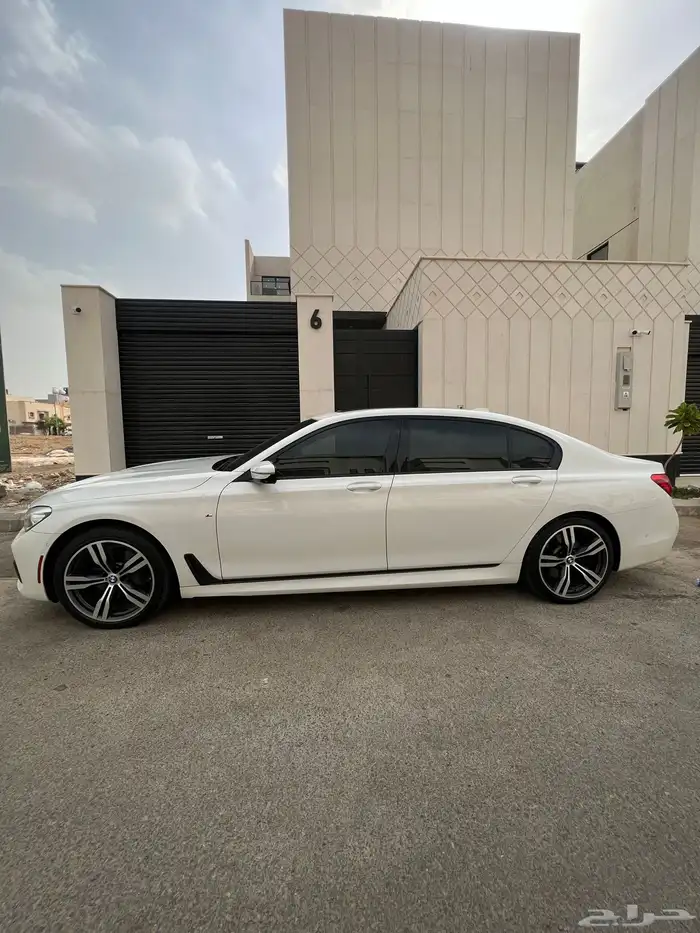 بي ام 740LI كت (M power)مديل 2016 3