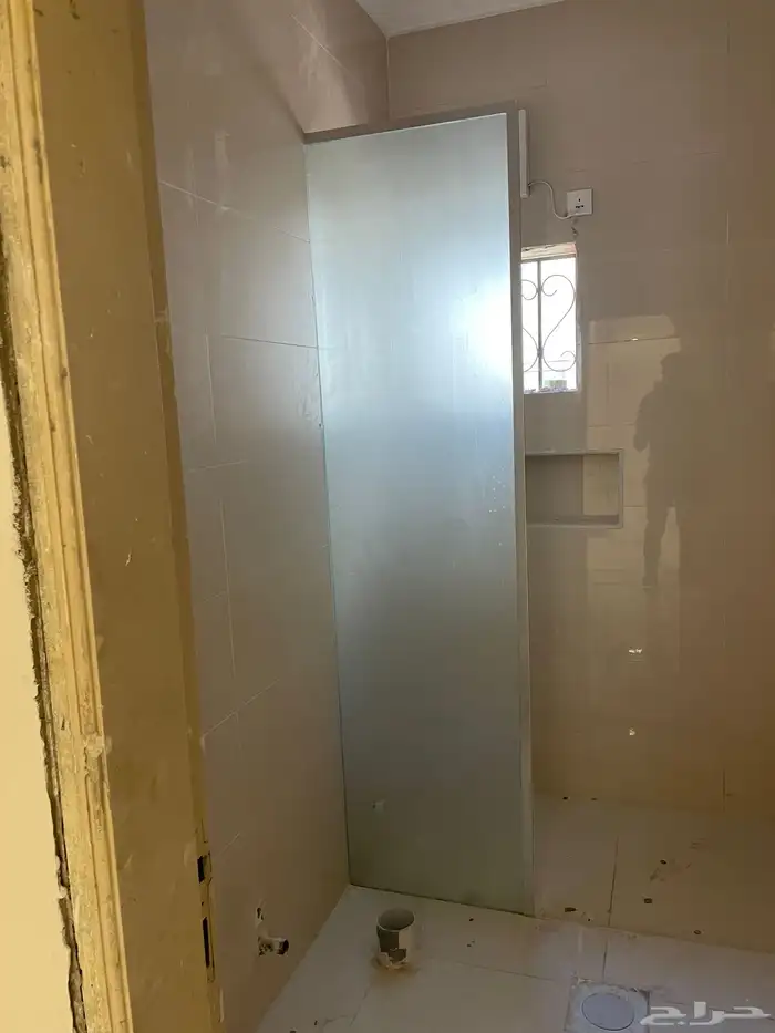 زجاج سيكوريت ومرايا 13