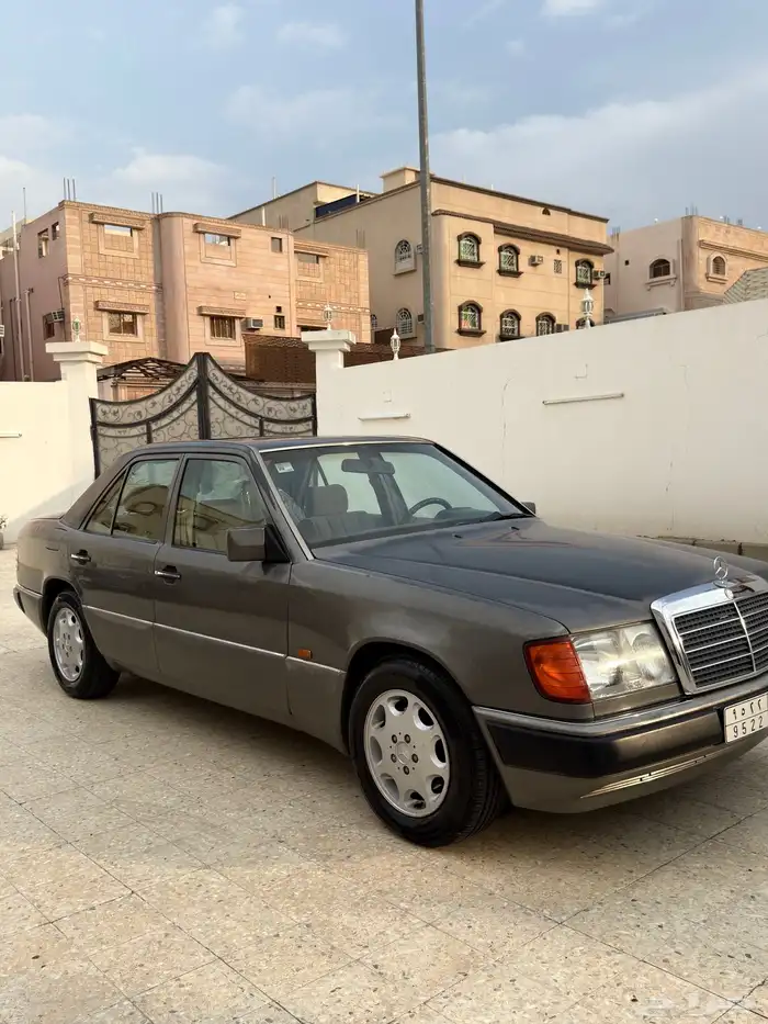 مرسيدس E300 (مخزن ) ممشى 31 م1992 w124 فرخ الشبح 15