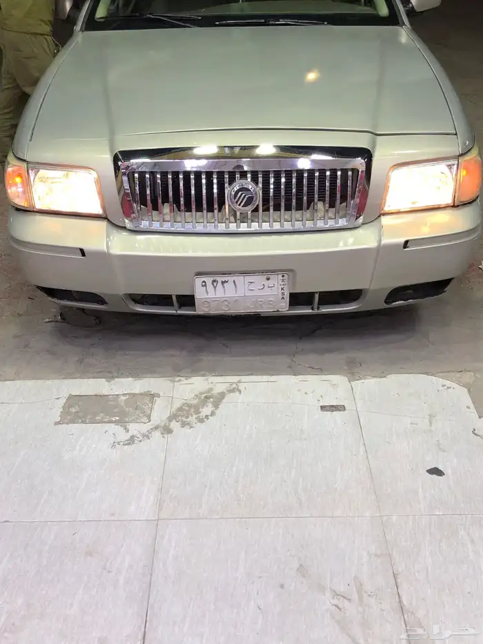 فورد ماركيز 2004 نظيف 16