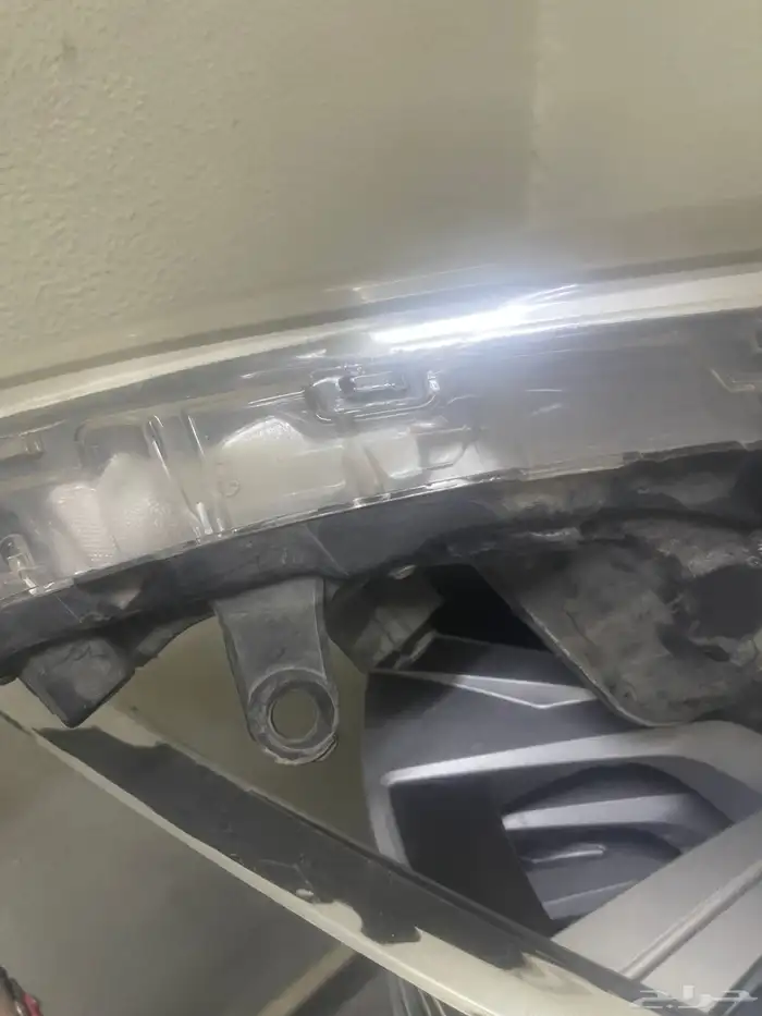 شمعة كورولا 2018 يمين نضيفة شرط خالية من الكسور 0