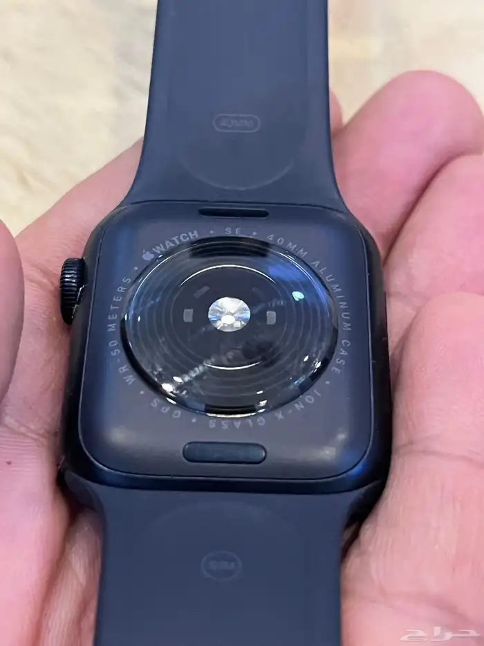 Apple Watch SE 40 GPS 1