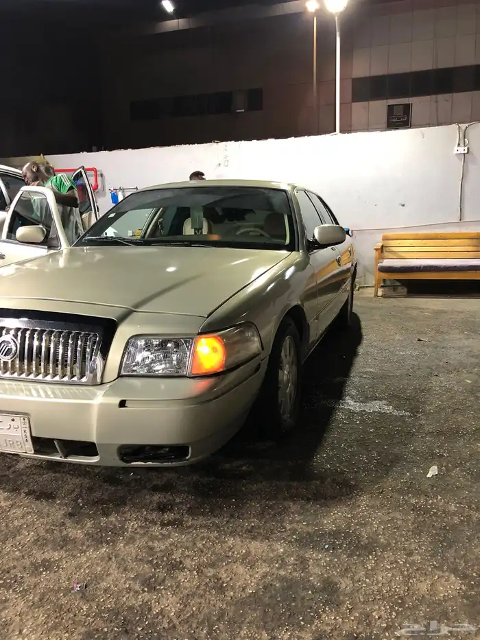 فورد ماركيز 2004 نظيف 25