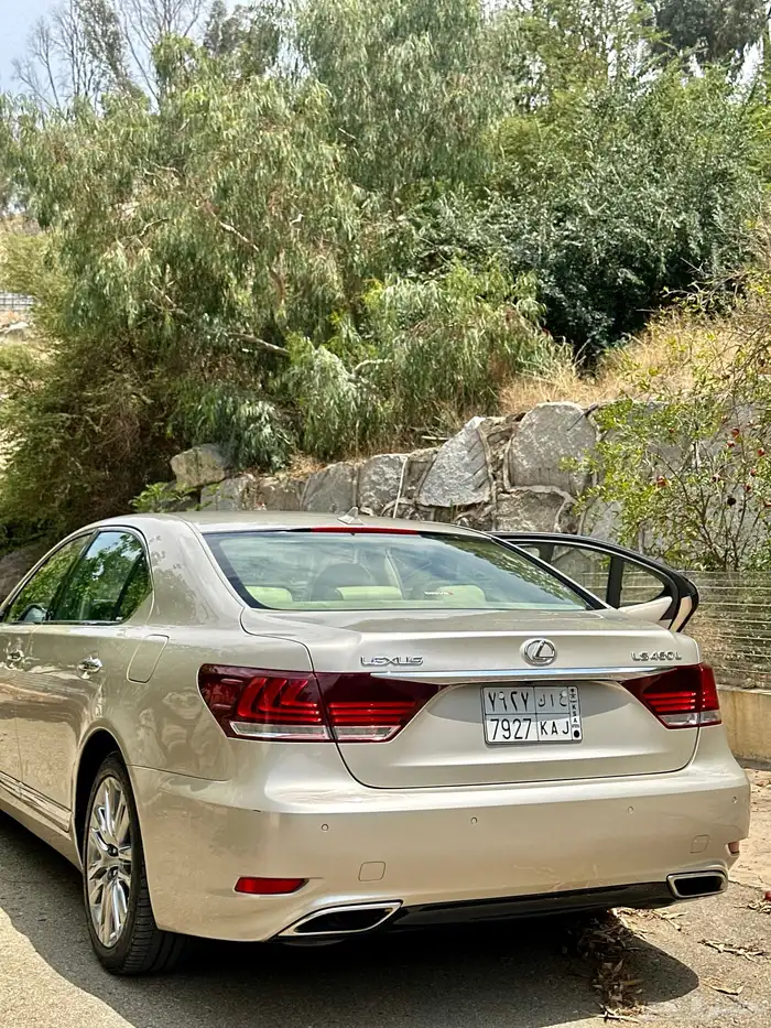 لكزس 460L لارج سعودي نظييف ثالث مالك 2013 7