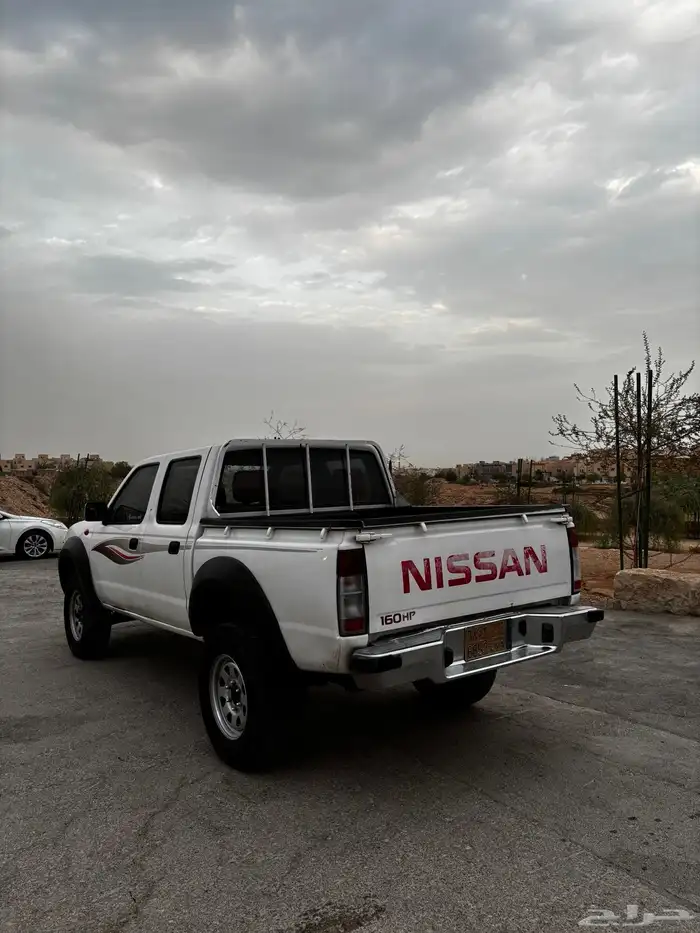 نيسان ددسن دبل 2011 7