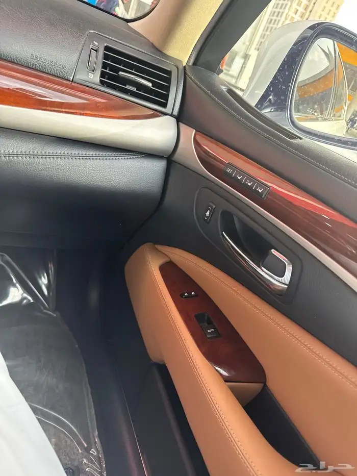 لكزس LS460 لارج بريمي 24