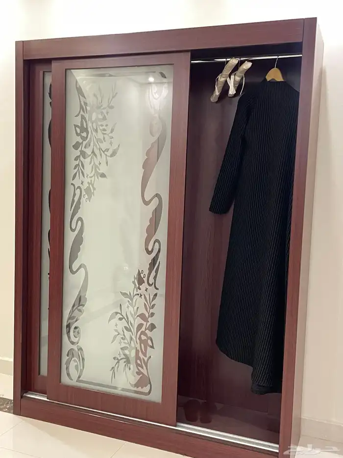 دولاب عبايات 2