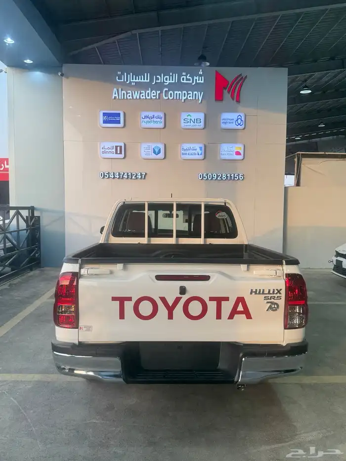 هايلوكس غمارتين اوتوماتيك جنوط بنزين كويتي 2025 4