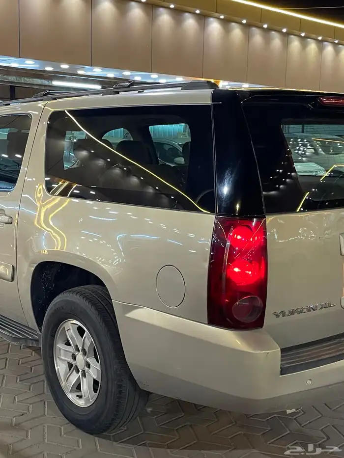 جي ام سي يوكن 2009 GMC YUKON 23