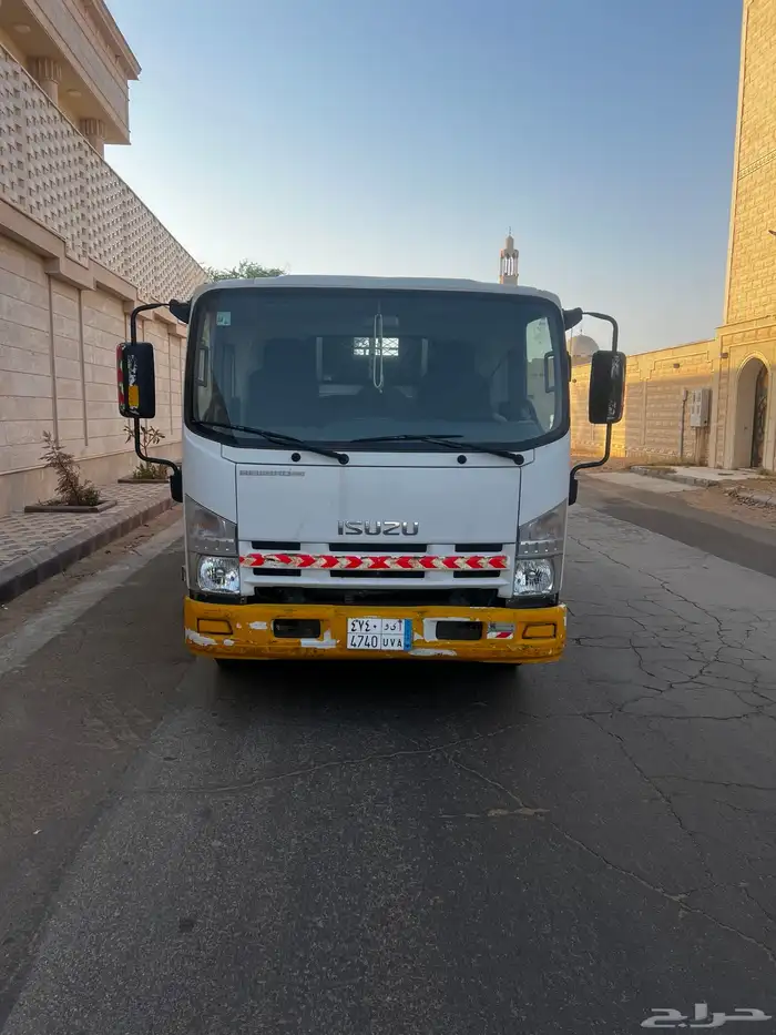 دينا ايسيزو2015 4
