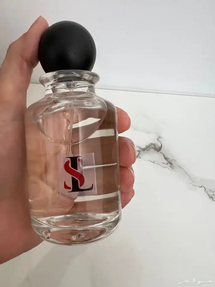 عطور 100 مل متوفر جميع انواع عطور الماركات العالميه 0