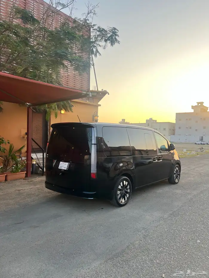 هونداي ستاريا 2022 VIP ديزل للبيع 4