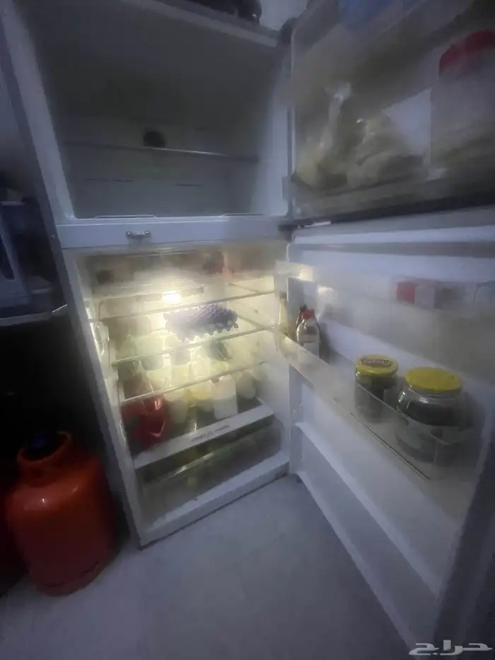 ثلاجة كبيرة جدا صناعة تايلند 2