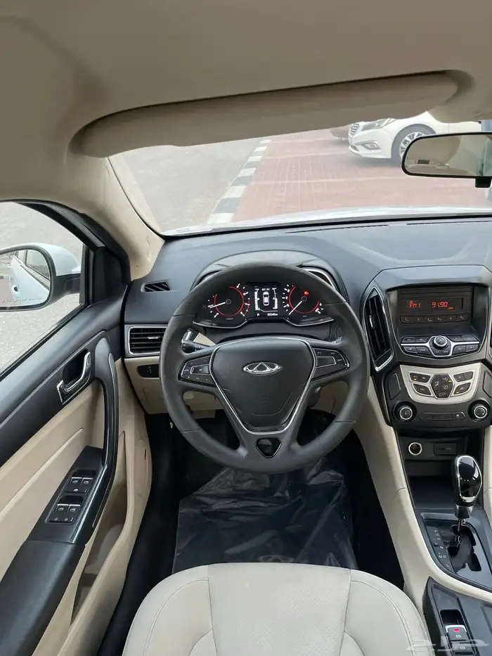 شيري اريزو 2023 14