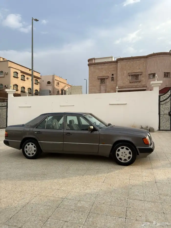 مرسيدس E300 (مخزن ) ممشى 31 م1992 w124 فرخ الشبح 10