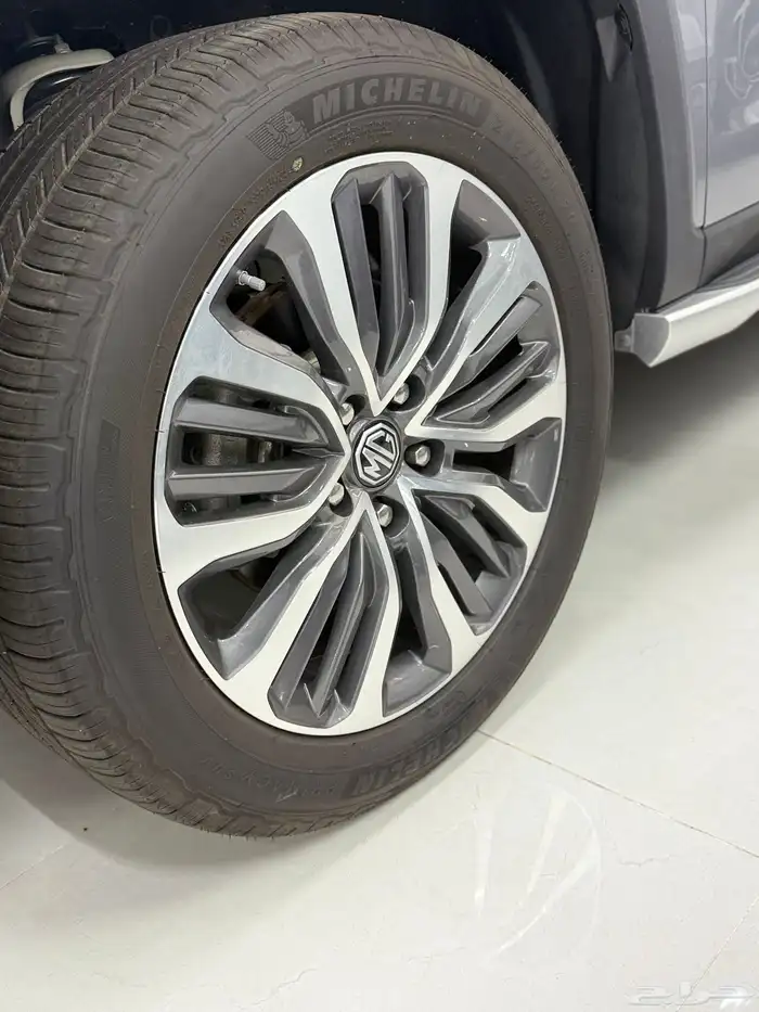 سياره mg Rx8 فل كامل ( عائليه )موديل2024 عروض 3