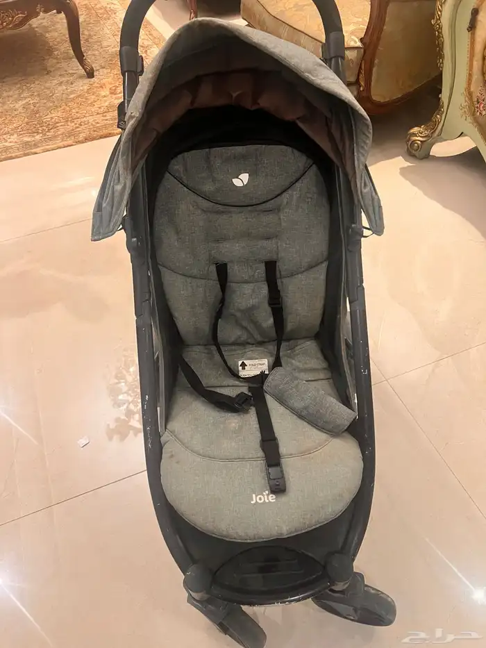 عربية اطفال من شركة joie 2