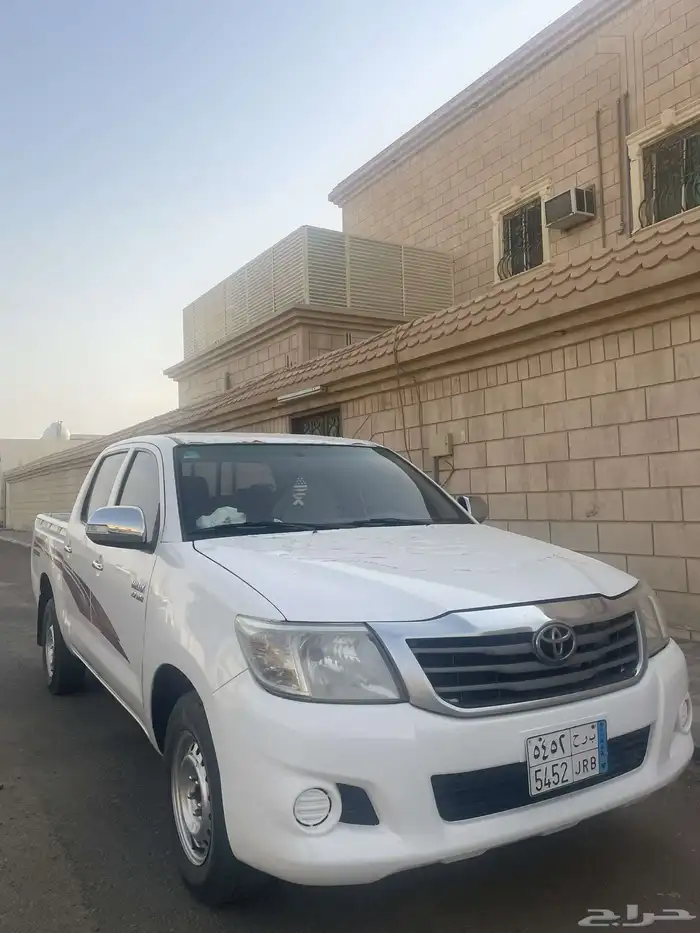 هايلكس 2012 4