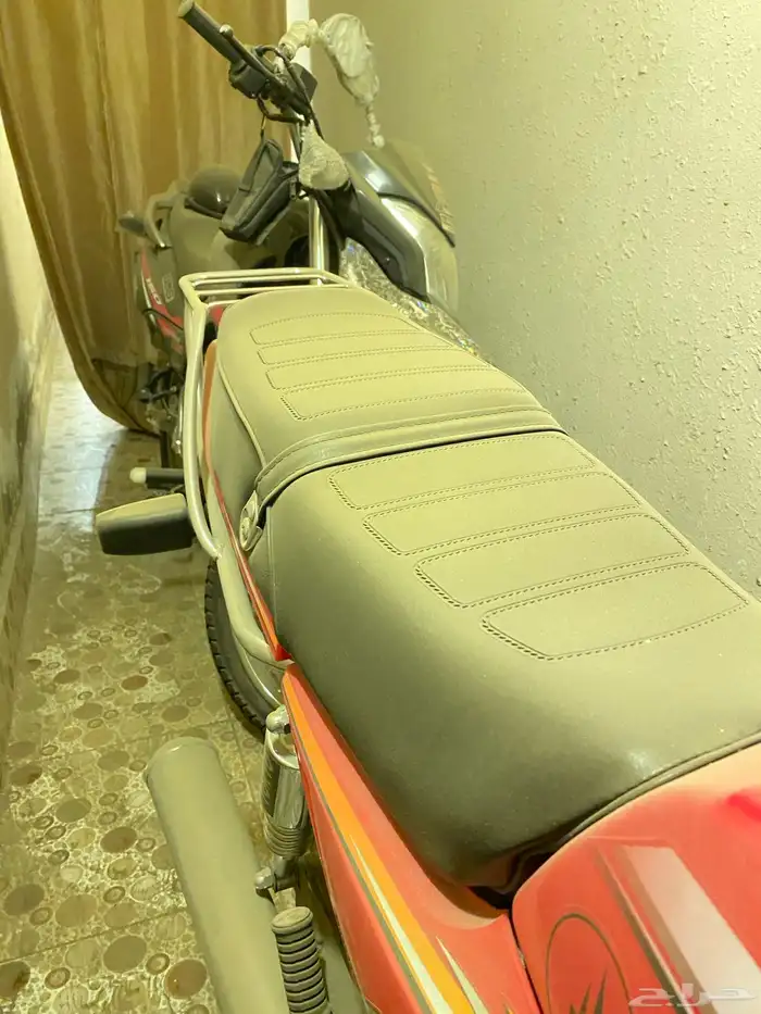دباب ax100 نضيف لايشكي من اي ضرر 2