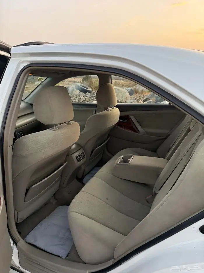 كامري GLX - 2010 16