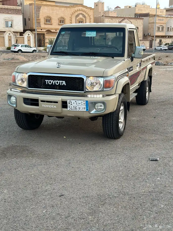 للبيع جيب شاص بريمي 2017 8