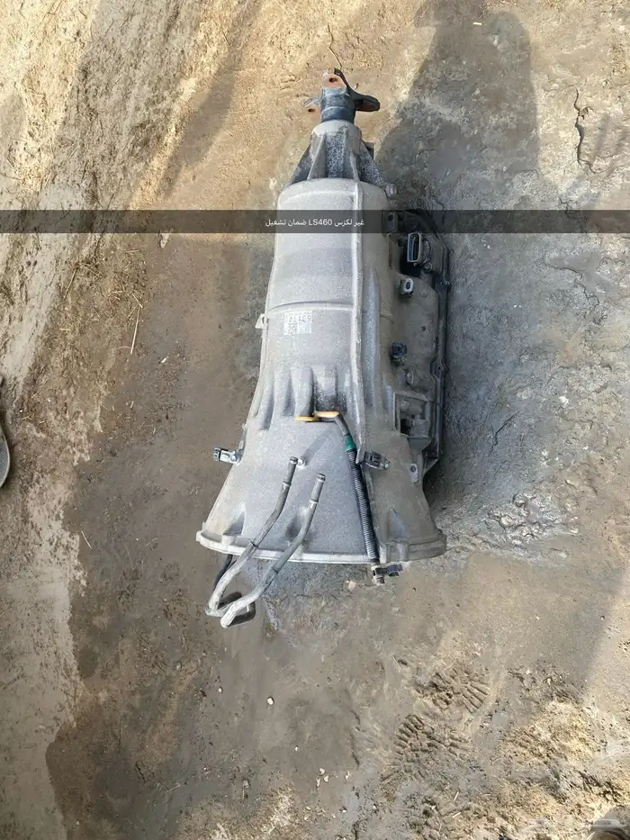 للبيع قطع لكزس 2