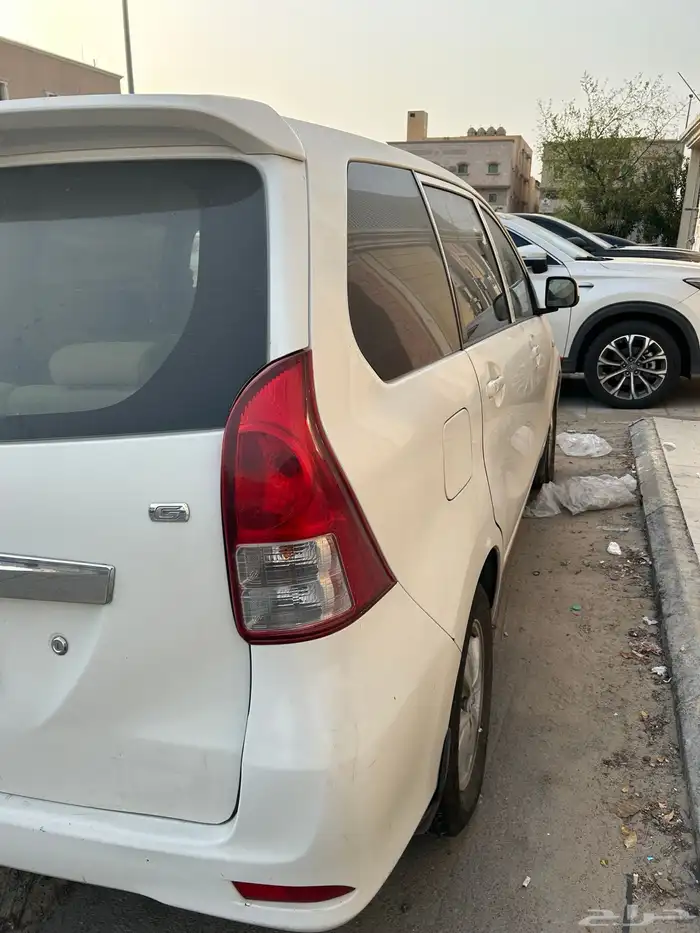 سيارة أفانزا 4