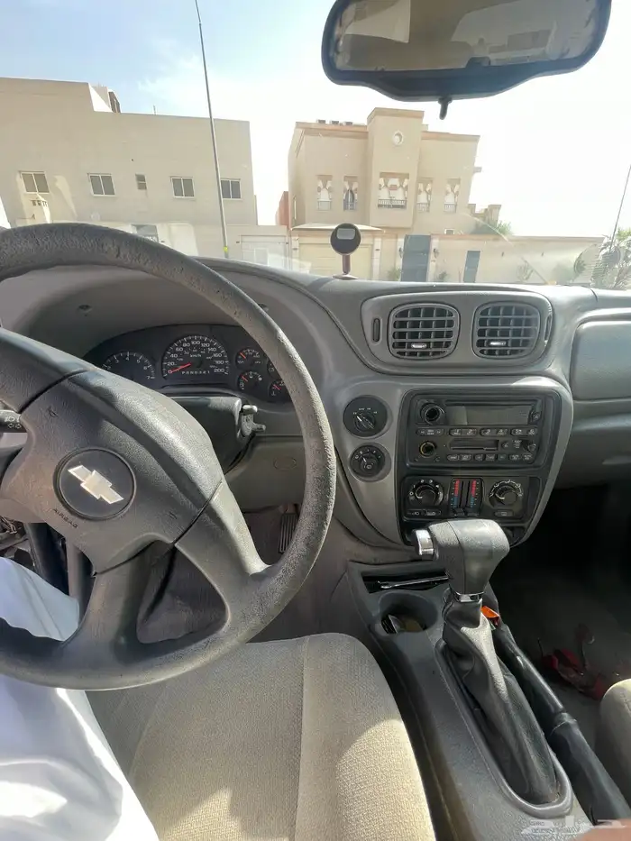 بليزر مستخدم 2007 للبيع 8