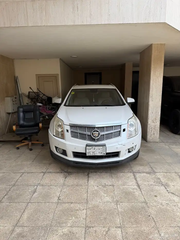 كاديلاك SRX 2011 0