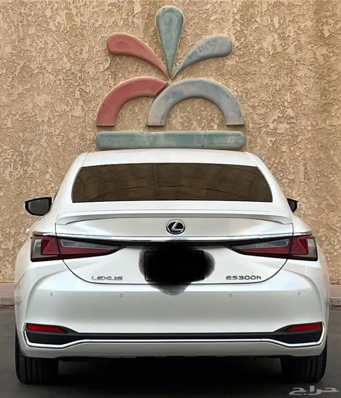 2021 ES300 لكزس 5