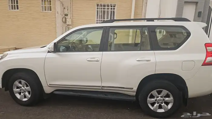 برادو 2015 نظيف للبيع 6