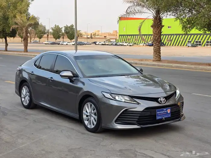 تويوتا كامري 2022 LE 2