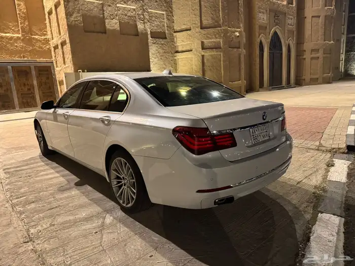 BMW (730LI) 2014 1