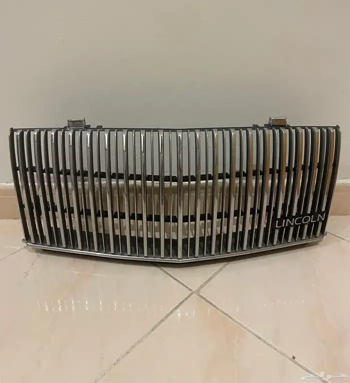 للبيع شبك لنكون تاون كار 97 اصلي حق بلده 0