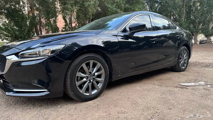 مازدا 6 سعودى 2023بحاله ممتازه خاليه من الحوادث عداد 75 الف 2