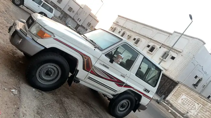 جيب ربع موديل 16 0
