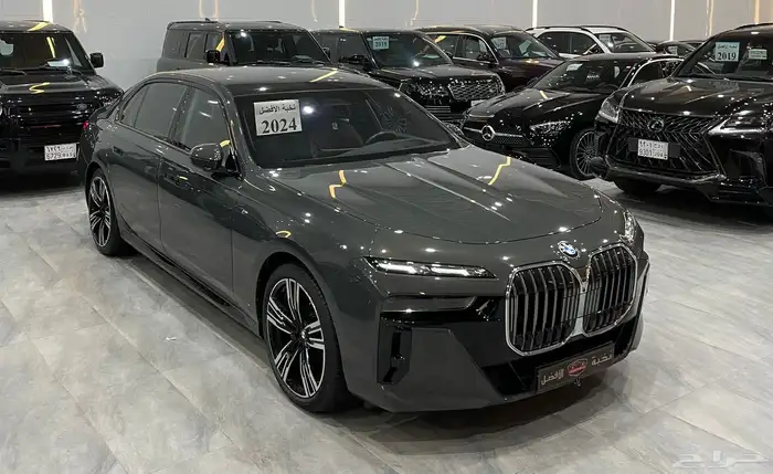 بى ام دبليو 735i فل كأمل 2024 2