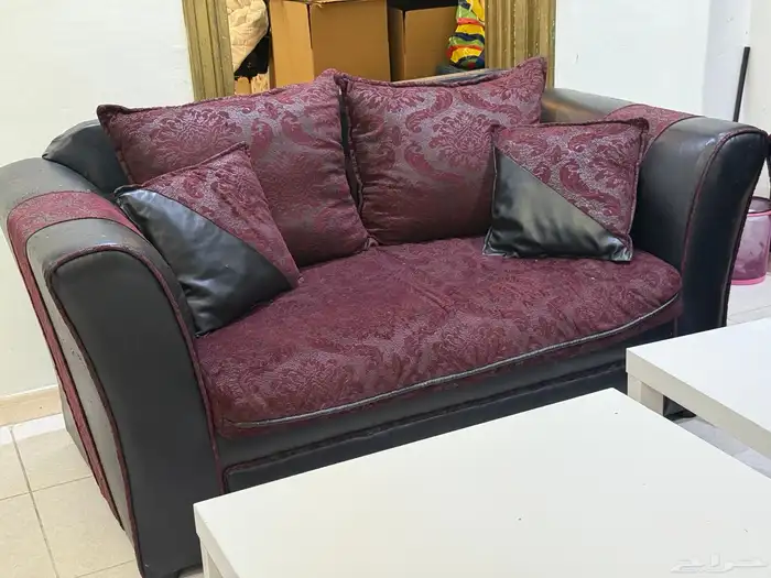 طقم جلوس خمري وأسود 0