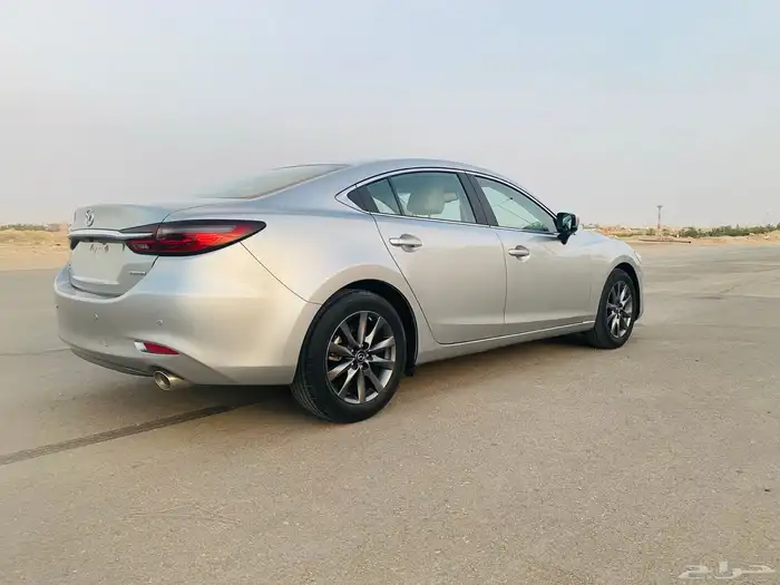 مازاد 6 موديل 2023 فضي بحالة الوكالة 13