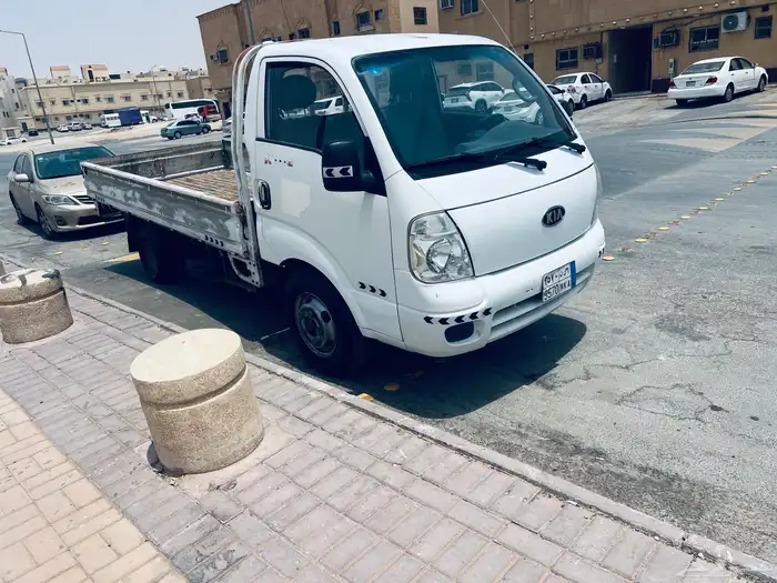 للبيع دينا كيا موديل 2012 ممشئ 270 الف شغال 3