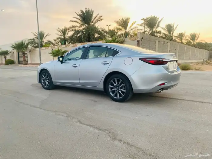 مازاد 6 موديل 2023 فضي بحالة الوكالة 6