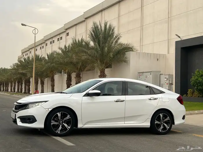 هوندا سيفيك 2018 بدي وكاله نظيفه جدا  منوة المستخدم 4