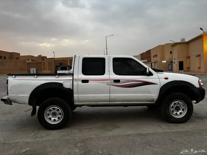 نيسان ددسن دبل 2011 6