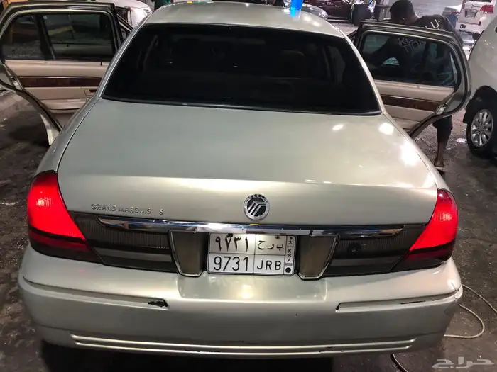 فورد ماركيز 2004 نظيف 23