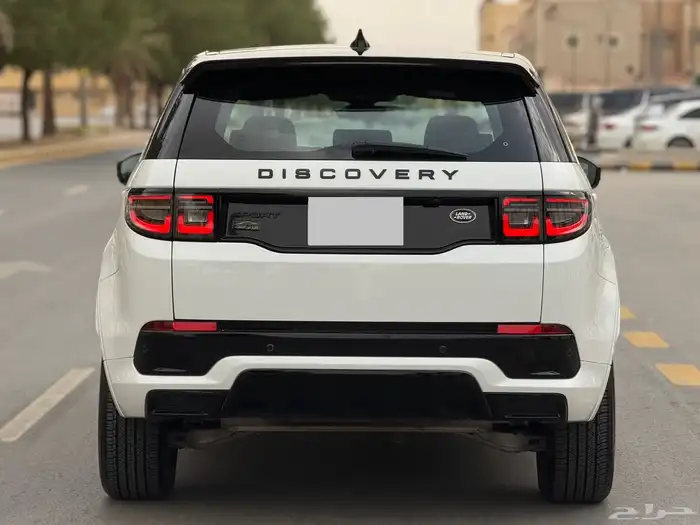 لاند روفر ديسكفري R Dynamic 2021 7