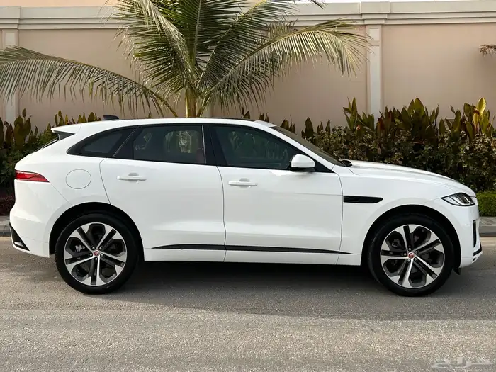 جاكوار F-Pace 2023 في حالة وكاله على الضمان 3