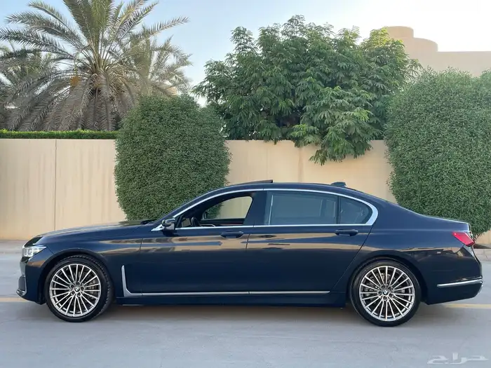 BMW 730 خليجي 2020 نظيف جداا 7