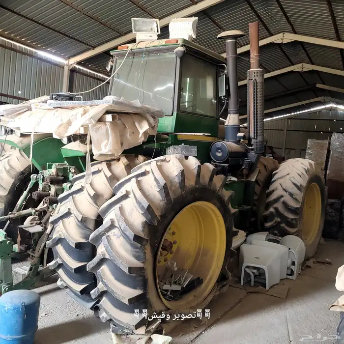 معدات زراعية 3 حراثات و5 حصادات زراعية للبيع 13